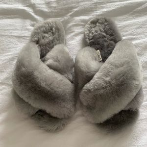 Slippers